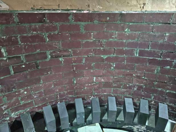 Chromium-containing Coal Slag Erosion Resistant Clay Refractory Brick for High-Temperature Gas Stream Abrasion