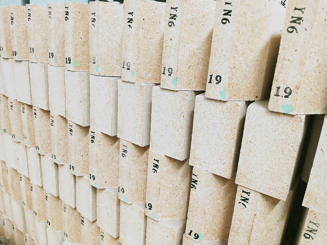 Konkurrenzfähiges refraktäres Feuer Clay Brick High Alumina Brick Chinas Preis-SK34 SK36 SK38 SK40 für Verkauf